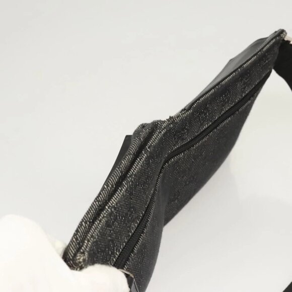 GUCCI GG Canvas Waist bag Gray Silver 28566 Auth 122104 - Picture 9 of 15